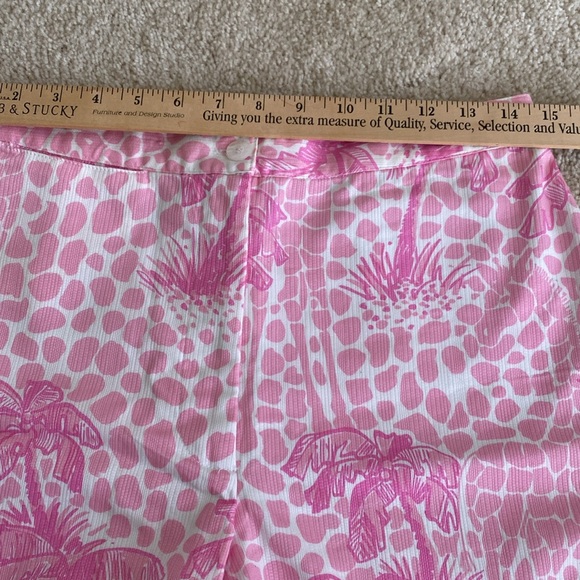 Vintage Lilly Pulitzer pink palm tree high rise cropped pants, 6 - Picture 11 of 13